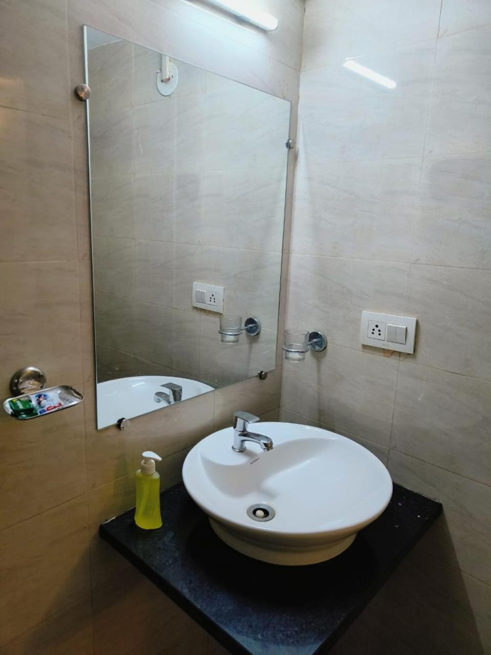 Green Field View Hotel Candolim Exterior photo